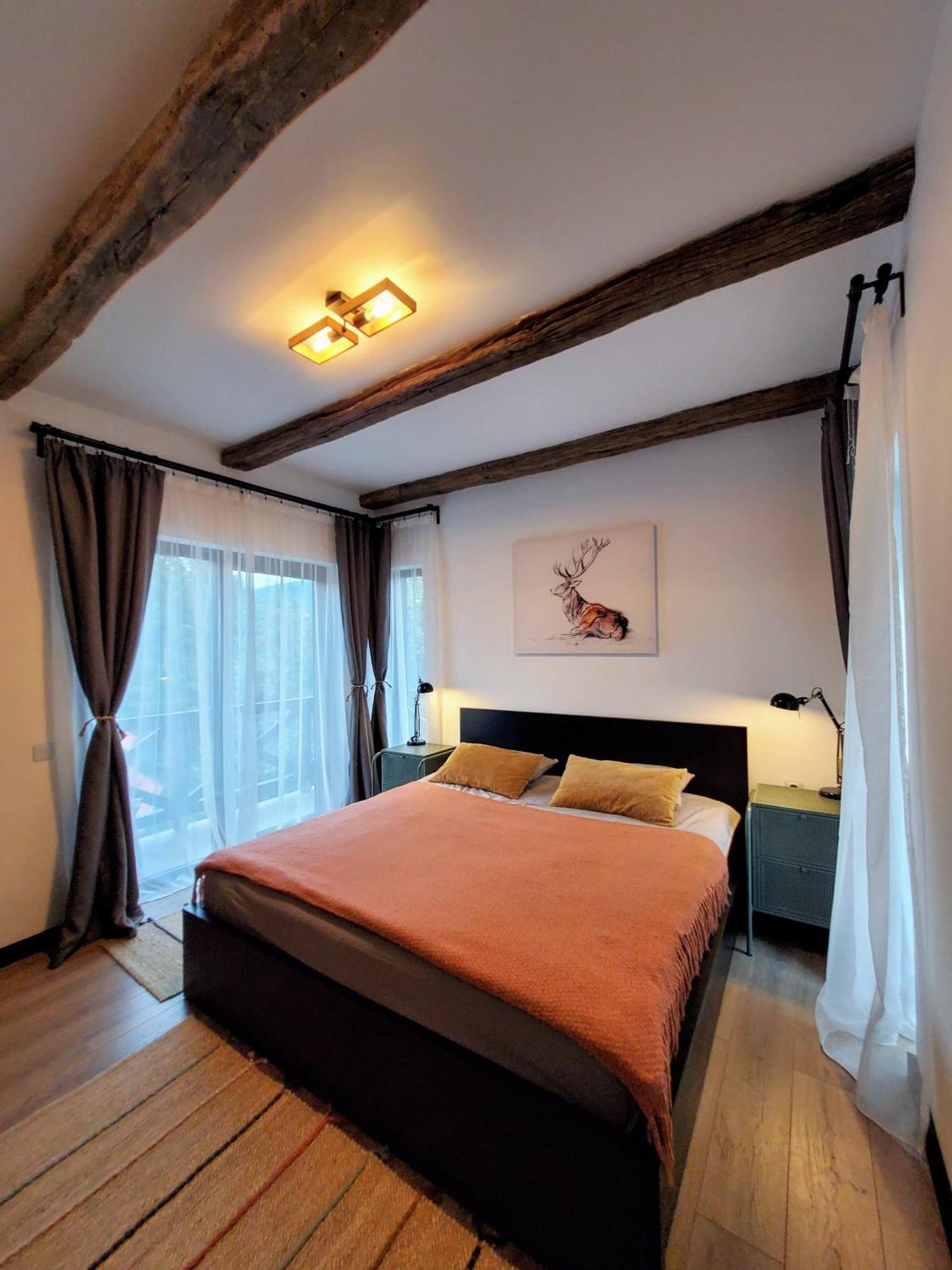 Casa Larisa Antonia Apartments Sinaia Bagian luar foto