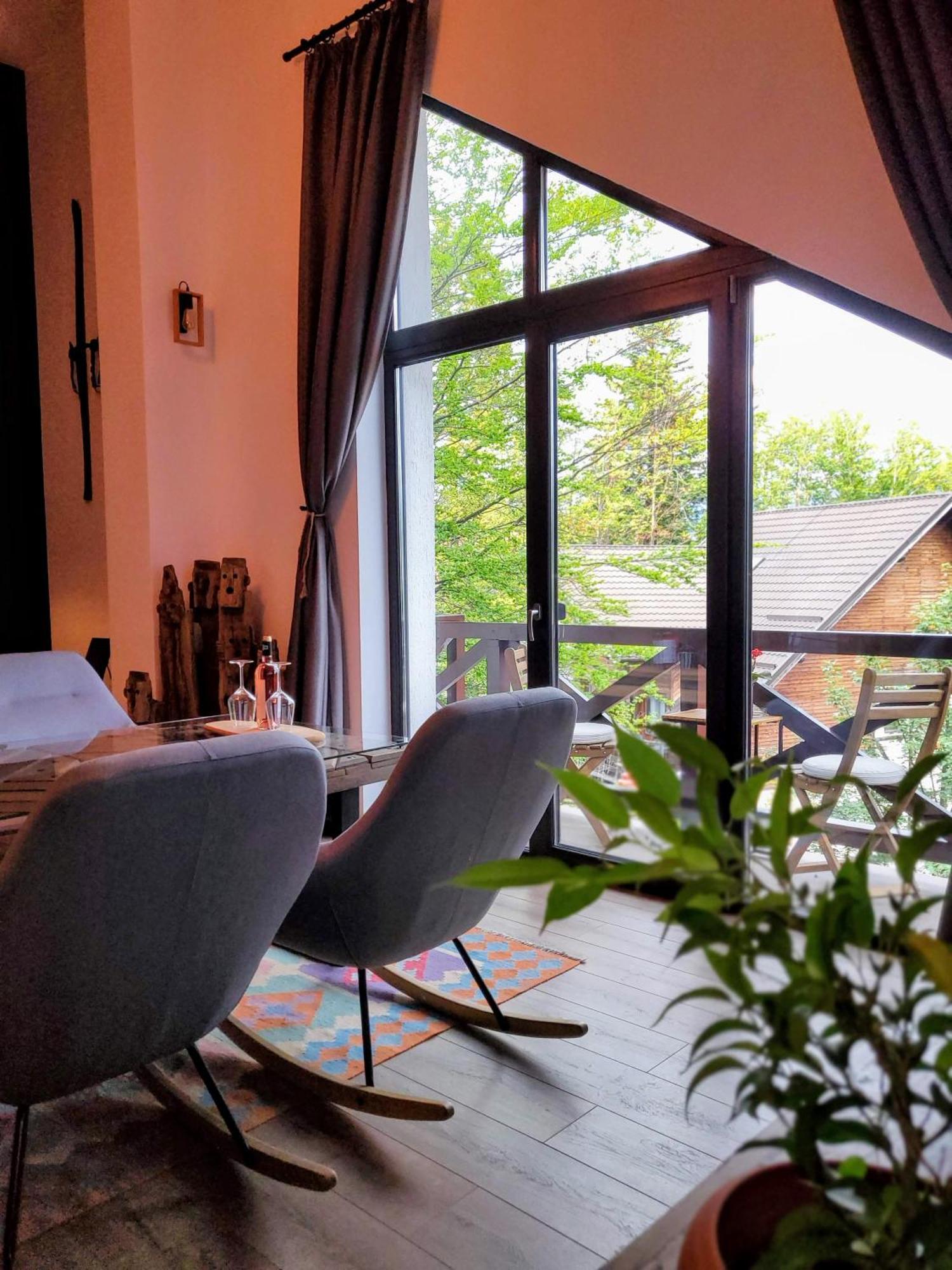 Casa Larisa Antonia Apartments Sinaia Bagian luar foto